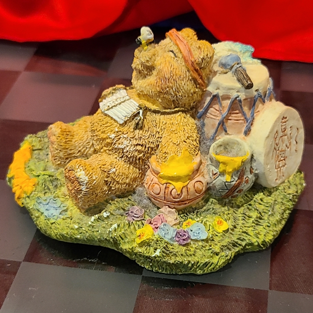 Pow Wow Bear figurine for sale - Picture 4 of 14